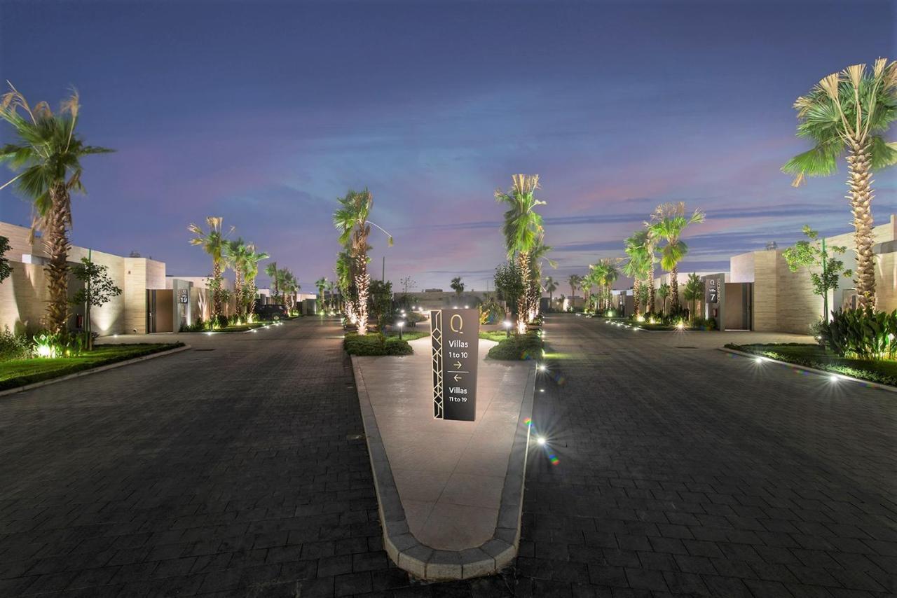 Q -riyadh *